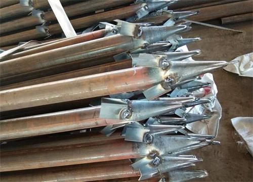 新吴管棚钢花管